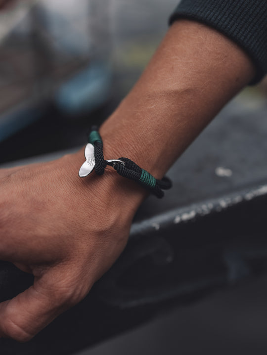 Bracelet whale fluke – Online-Shop Sea Shepherd